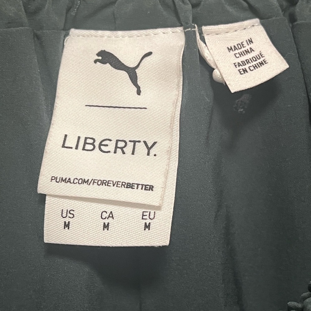 PUMA x LIBERTY Floral Green Gables Printed Women's Track Pants - Picture 7 of 8